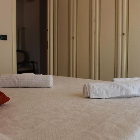 Central Apartment Castellammare di Stabia Extérieur photo
